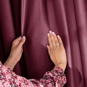 Bordowa/różowa aksamitna zasłona częściowo zaciemniająca (dimout) 140x270 cm Eyelets – Restilo