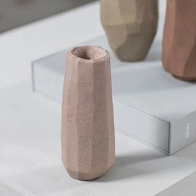 Różowy wazon z żywicy polimerowej (wysokość 15,5 cm) Nuki – Mette Ditmer Denmark
