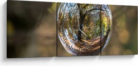Obraz - Odbicie w szklanej kuli (z zegarem) (90x30 cm)
