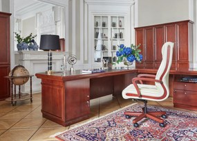 Klasyczny skórzany fotel do biura wygodny ze skóry naturalnej Ambassador. Podłokietniki i rama z drewna, skórzana tapicerka dostępna w kolorach czarnym, brązowym i kremowym. Meble klasyczne gabinetowe.