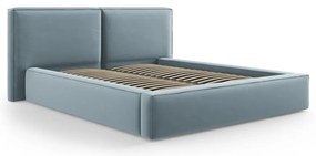 Jasnoniebieskie aksamitne tapicerowane łóżko dwuosobowe ze schowkiem i stelażem 200x200 cm Arendal – Cosmopolitan Design