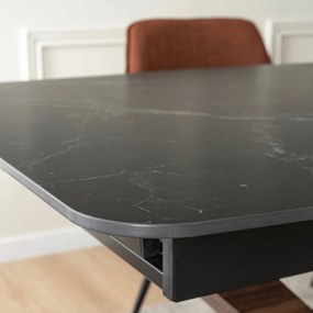 Zestaw Stół Rozkładany Ceramiczny ALICANTE 160-200 cm Czarny/Orzech i 4 Krzesła Tapicerowane EDRICK Rude