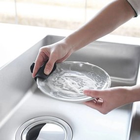 Silikonowa gąbka do mycia naczyń Tower – YAMAZAKI