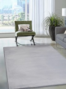 Dywan sztucznego futra miękki zmywalny  - Szary - 120 x 170 cm - COSY