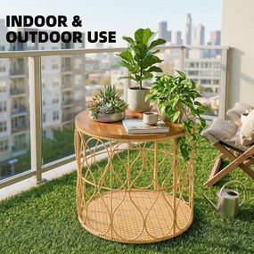 Outsunny Stolik kawowy Ø50 cm, wodoodporny stolik ogrodowy z rattanowym wykończeniem, blat z drewna akacjowego, regulowane nóżki, kolor teak | Aosom PL