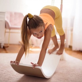 Deska do balansowania z filcem 80x30cm dla dzieci. balance board naturalny z filcem szarym autostrada - meowbaby®