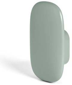 Zielony haczyk ścienny z drewna dębowego Gemma Oak Dusty Green – MiaCara