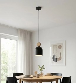 Mesi 1 Czarna – minimalistyczna lampa wisząca z drewnem do kuchni i jadalni