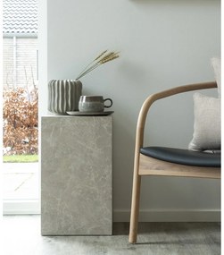Stolik w dekorze marmuru 30x30 cm Prague – House Nordic