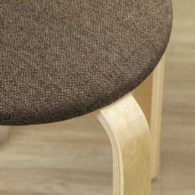 HOMCOM Tapicerowane taborety w zestawie 4, sztaplowane, lakierowane, drewniane nogi, brązowe | Aosom PL