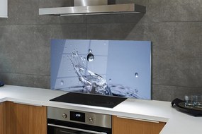 Szklany Panel Pojedyncza Kropla w Zbliżeniu