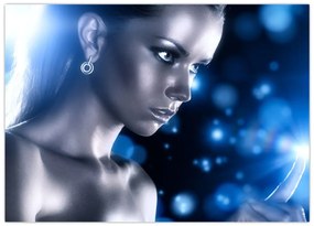 Obraz na szkle kobiety w niebieskim blasku (70x50 cm)