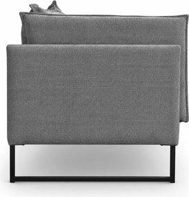 Trzyosobowa sofa z poduszkami Diara III z czarną metalową podstawą