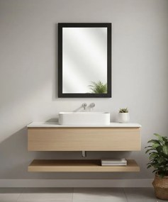 Czarne lustro ścienne w drewnianej ramie D4-M63