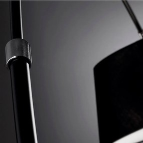Czarna lampa stojąca z tekstylnym kloszem (wysokość 189 cm) May – Kave Home