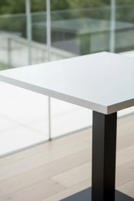 Stó Kuat Czarny 60cm