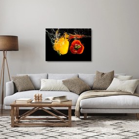 Obraz na szkle - papryki w wodzie (70x50 cm)