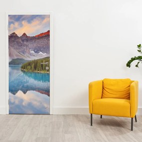 Fototapeta na drzwi - Górski krajobraz Kanady (95x205cm)