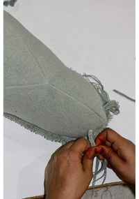 Kremowo-szałwiowy tekstylny dziecięcy kosz na zabawki 60x24x30 cm Big Snail – Lorena Canals