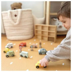 Tooky toy zestaw drewnianych pojazdów i znaków drogowych w pudełku