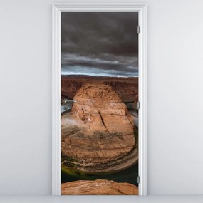 Fototapeta na drzwi - Jezioro w klifie (95x205cm)