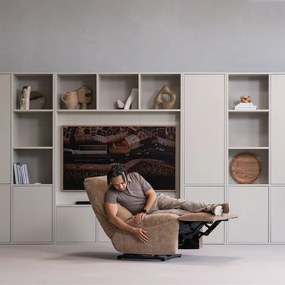 Jasnobrązowy częściowo rozkładany sztruksowy fotel wypoczynkowy Hein – WOOOD