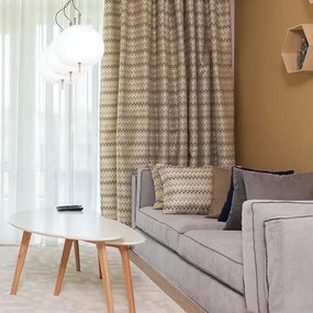 Lampa sufitowa z trzema kloszami i oświetleniem LED Apple 3