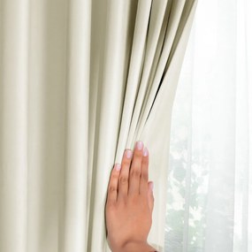 Beżowa aksamitna zasłona częściowo zaciemniająca (dimout) 140x245 cm Pleat – Restilo