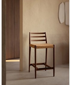 Brązowy/w naturalnym kolorze hoker z litego drewna dębowego (wysokość siedziska 70 cm) Analy – Kave Home