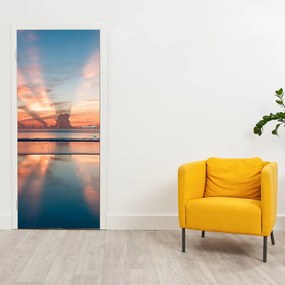 Fototapeta na drzwi - Promienie Słońca nad plażą Dayton (95x205cm)