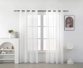 Biała zasłona TASMA ze wzorem 140x250 cm Zawieszanie: Metalowe pierścienie
