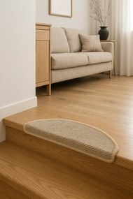 Elegancki zestaw 15 beżowych nakładek na schody S4-D21