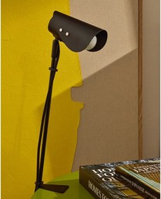 Czarna metalowa lampa stołowa z klipsem (wysokość 51 cm) Jula – Kave Home
