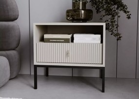 Szafka nocna Aurea w stylu nowoczesnym – ryflowany front, złote uchwyty, elegancka forma