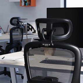 Ergonomiczny fotel do pracy w biurze Diablo V-Light czarny