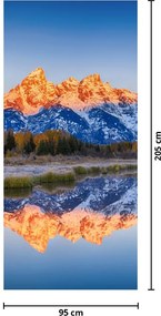Fototapeta na drzwi - Ośnieżone szczyty gór (95x205cm)