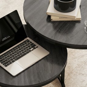 HOMCOM Nowoczesny zestaw stolików kawowych 2 szt., Piętrowe stoliki boczne z metalową ramą do salonu, sypialni, biura, Czarny | Aosom PL