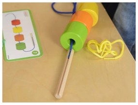 Drewniana sznurowanka duża kolorowa masterkidz (zestaw 2)