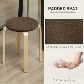 HOMCOM Tapicerowane taborety w zestawie 4, sztaplowane, lakierowane, drewniane nogi, brązowe | Aosom PL