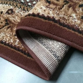 Brązowy elegancki chodnik na metry W8-P41