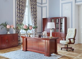 Klasyczne biurko do gabinetu prezesa Gentleman. Biurko dostępne w wymiarach 160x80 cm, 180x90 cm, 200x100 cm. Biurko fornirowane z frezowanym frontem, eleganckie i pięknie wykonane.