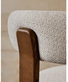 Brązowo-beżowe krzesło z litego drewna jesionowego Granite – Kave Home