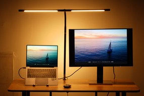 Lampa LED na biurko NOX, zacisk, pilot zdalnego sterowania