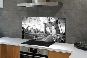 Panel szklany do Kuchni Most na Tle Wieżowców