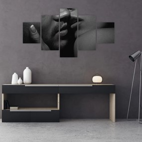 Obraz - Pocałunek, czarno - białe zdjęcie (125x70 cm)