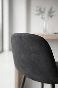 Czarny aksamitny stoek