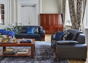 Skórzana kanapa 2-osobowa Palladio, wykonana ze skóry naturalnej, dostępne kolory brązowy, czarny, kremowy. Wygodna sofa do biura. Klasyczny stylowy design.