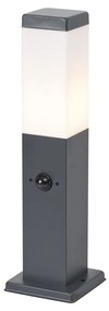 Zewnetrzna Lampa zewnętrzna ciemnoszara ze szkłem opalowym 45 cm IP44 z gniazdem i czujnikiem ruchu - Malios Nowoczesny Oswietlenie zewnetrzne