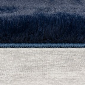 Ciemnoniebieska syntetyczna skóra 200x290 cm Ivy Luxury Fur – Flair Rugs