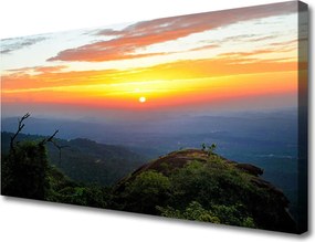 Zdjęcie na płótnie Górski Pejzaż z Gęstym Lasem